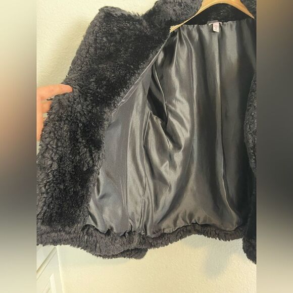 Victoria’s Secret black Faux Fur Coat, size large, rare - Picture 7 of 11